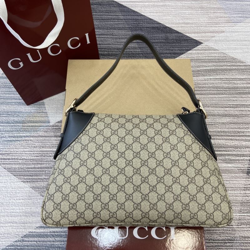 Gvc*1 tote bags